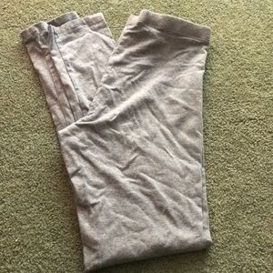 Gray leggings.